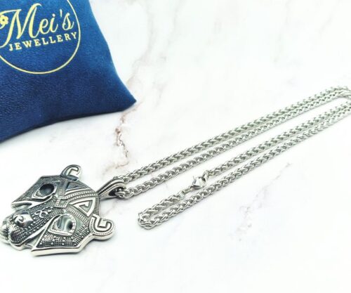 Bear Amulet 5 Mei's Viking Bear Amulet | ketting | Stainless Steel Mei’s Viking Bear Amulet ketting van stainless steel