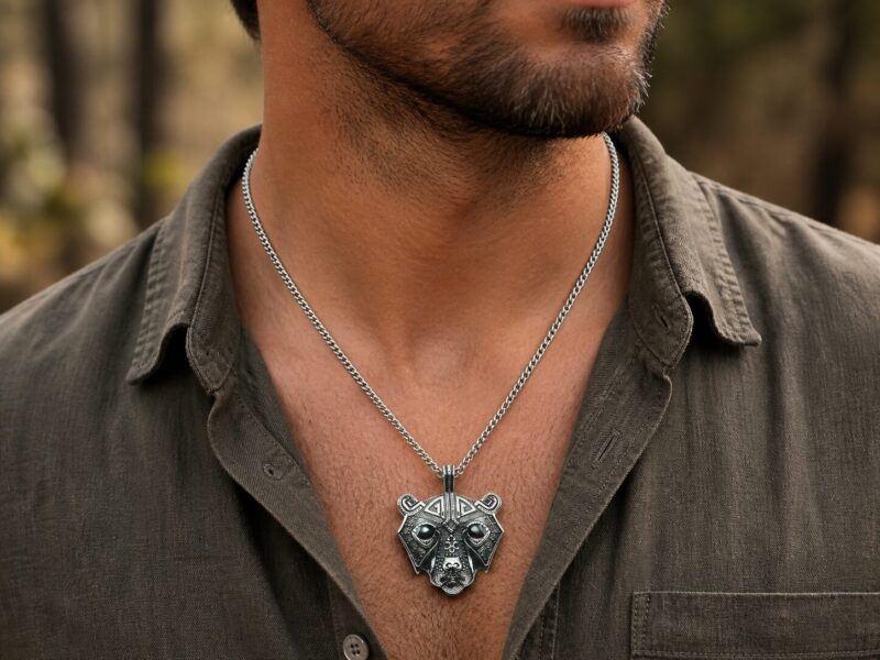 Bear Amulet sierfoto Mei's Viking Bear Amulet | ketting | Stainless Steel Mei's Viking Bear Amulet | ketting | Stainless Steel - Afbeelding 2