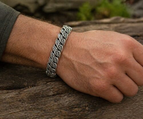Alternative view of Mei's Muse Steel Statement | armband | Stainless Steel