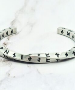 Mei's Viking Twisted Runes | armband | Stainless Steel
