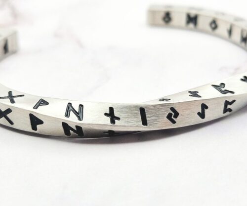 Twisted Runes 4 Mei's Viking Twisted Runes | armband | Stainless Steel Twisted Runes 4