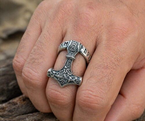 Alternative view of Mei's Viking Runic Hammer | ring | Stainless Steel