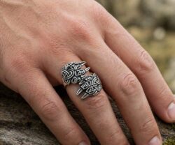 Alternative view of Mei's Viking Trinity Paws | ring | Stainless Steel