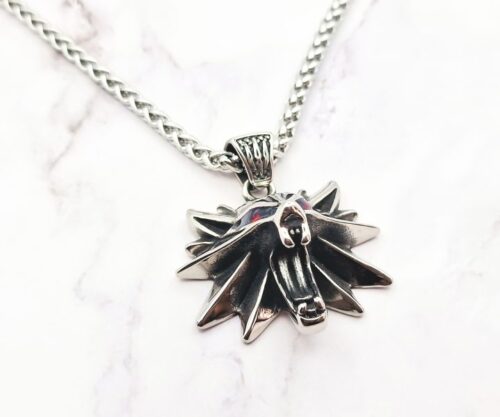 Red Wolf Head 3 Mei's Muse Red Wolf Head | ketting | Stainless Steel Red Wolf Head 3