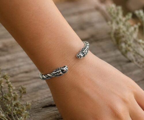 Alternative view of Mei's Viking Oath Ring Small | armband | Stainless Steel