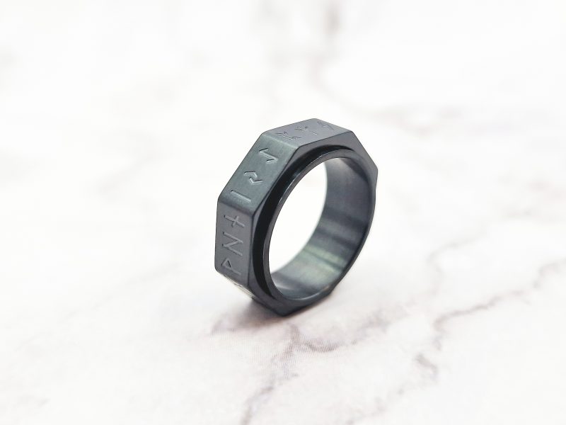 Rune Around 7 Mei's Viking ring | Rune Around | Stainless Steel | zilver - zwart Mei's Viking ring | Rune Around | Stainless Steel | zilver - zwart - Afbeelding 7