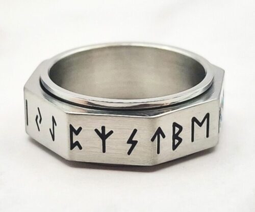 Mei’s Viking Rune Around ring van roestvrij staal in zilver en zwart