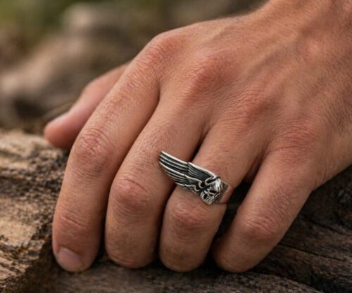 Alternative view of Mei's Muse Winged Skull | ring | Stainless Steel