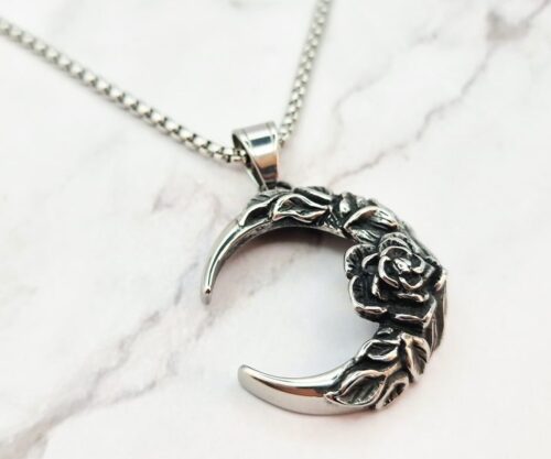 Moon Blossom 3 Mei's Muse Moon Blossom | ketting | Stainless Steel Mei’s Muse Moon Blossom ketting van stainless steel