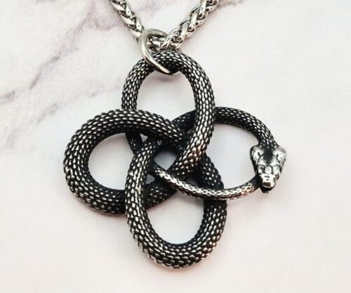 Mei’s Viking Serpent’s Loops ketting van roestvrij staal in zilver