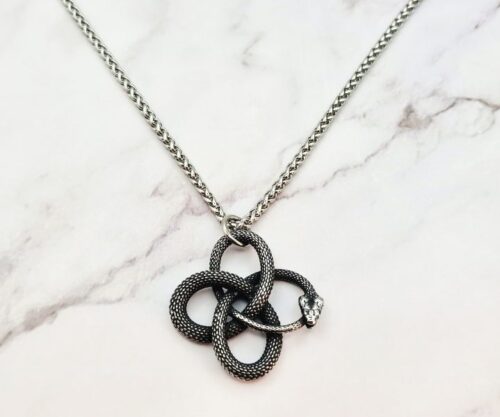 Serpents Loops 2 Mei's Viking Serpent's Loops | ketting | Stainless Steel Mei’s Viking Serpent’s Loops ketting van stainless steel
