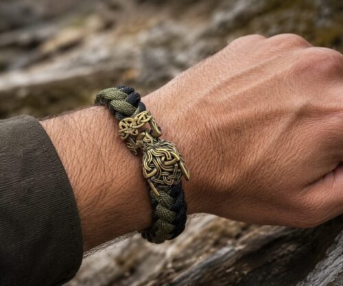 Alternative view of Mei's Viking Golden Wolf | armband | Stainless Steel