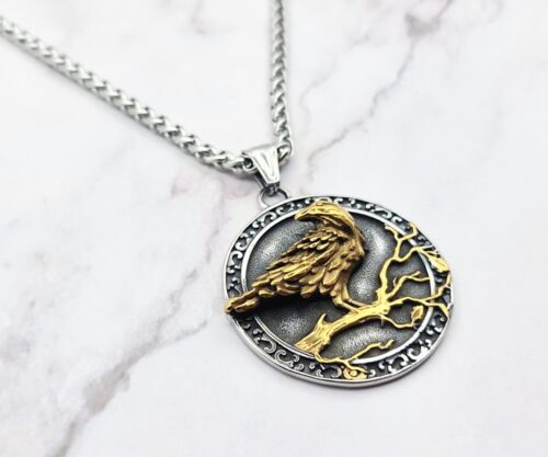 Mei’s Viking Raven’s Perch ketting van stainless steel