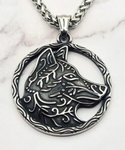 Mei's Viking Watching Wolf | ketting | Stainless Steel