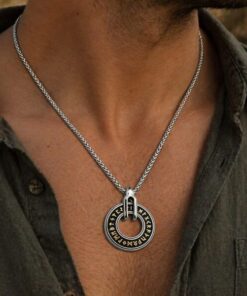 Alternative view of Mei's Viking Runic Circle | ketting | Stainless Steel