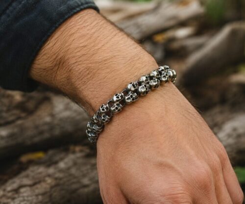 Alternative view of Mei's Muse Mini Skulls Grey | armband | Stainless Steel