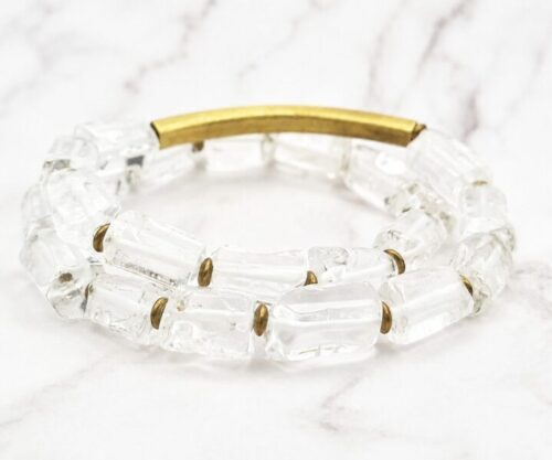 Mei’s Tibetan Moon Stones armband van edelsteen in goud en wit