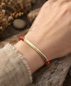 Alternative view of Mei's Tibetan Red Harmony | armband | Edelsteen