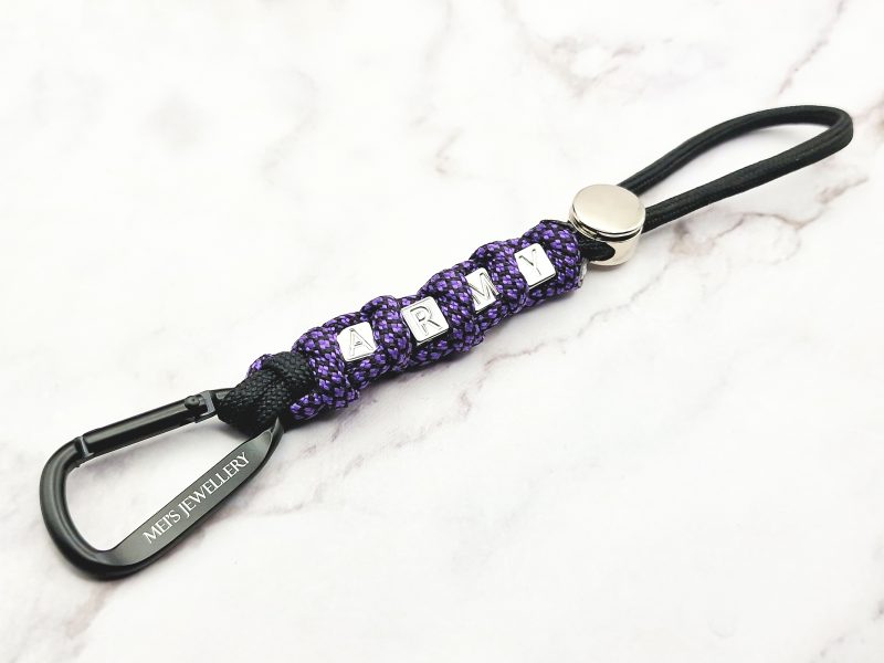 ARMY Cord 4 Mei's Keyed sleutelhanger | ARMY Cord | Paracord - Aluminium | zwart - paars - zilver Mei's Keyed sleutelhanger | ARMY Cord | Paracord - Aluminium | zwart - paars - zilver - Afbeelding 4