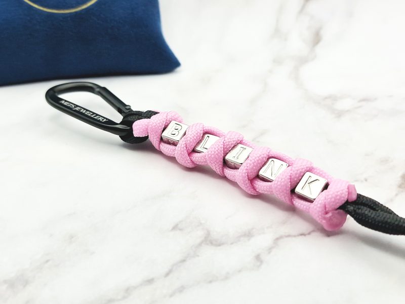 BLINK Cord 3 Mei's Keyed sleutelhanger | BLINK Cord | Paracord - Aluminium | zwart - roze - zilver Mei's Keyed sleutelhanger | BLINK Cord | Paracord - Aluminium | zwart - roze - zilver - Afbeelding 3