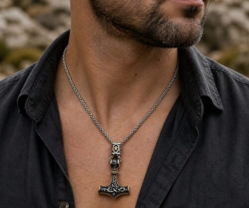 Alternative view of Mei's Viking Golden Hammer | ketting | Stainless Steel