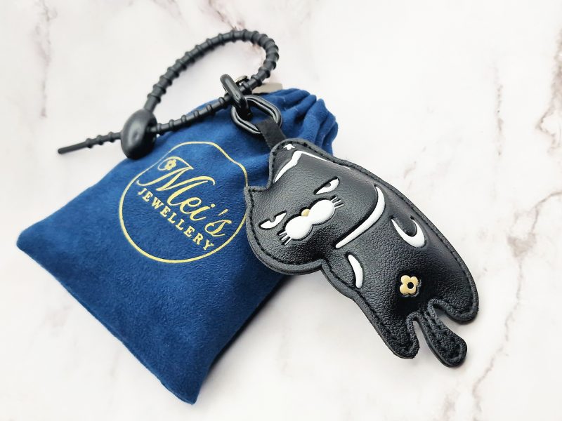 Hangout Kitty 2 Mei's Keyed sleutelhanger | Hangout Kitty | Leer | zwart - wit Mei's Keyed sleutelhanger | Hangout Kitty | Leer | zwart - wit - Afbeelding 2