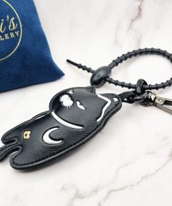 Hangout Kitty 4 Mei's Keyed sleutelhanger | Hangout Kitty | Leer | zwart - wit Hangout Kitty 4