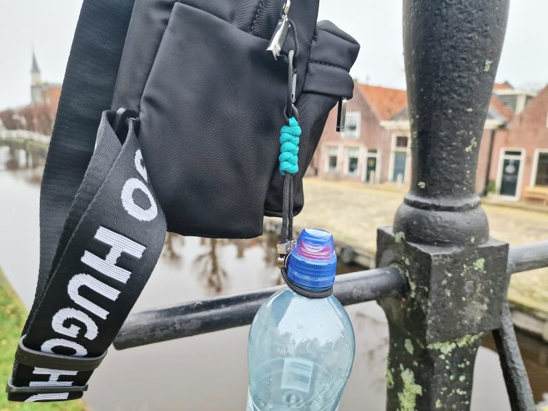 Initials Cord Charm 2 Mei's Keyed sleutelhanger | Initials Cord - Charm | Paracord - Aluminium | zwart - rood - turquoise Mei's Keyed sleutelhanger | Initials Cord - Charm | Paracord - Aluminium | zwart - rood - turquoise - Afbeelding 2