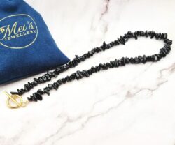 Black Aura 5 Mei's Everest Black Aura | ketting | Edelsteen Black Aura 5