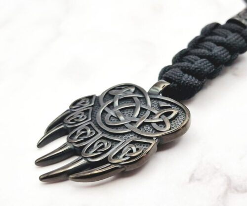 Mei’s Viking Black Claw sleutelhanger van roestvrij staal