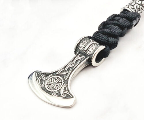 Mei’s Viking Trinity Axe sleutelhanger van roestvrij staal