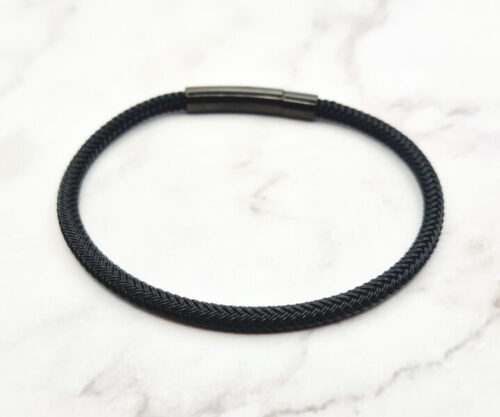 Mei’s Muse Dark Flow armband van roestvrij staal in zwart