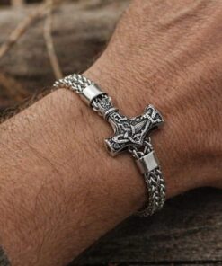 Alternative view of Mei's Viking Mjölnir Chain | armband | Stainless Steel