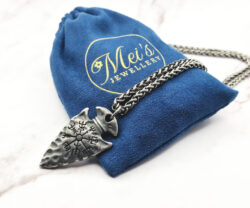 Tiny Arrow 5 Mei's Viking Tiny Arrow | ketting | Stainless Steel Tiny Arrow 5