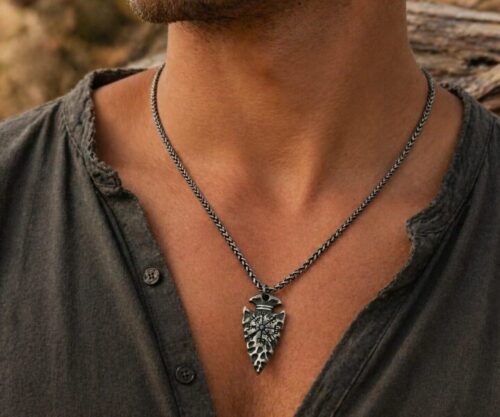 Alternative view of Mei's Viking Tiny Arrow | ketting | Stainless Steel