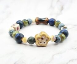 Mei's Tibetan Earth Bloom | armband | Keramiek