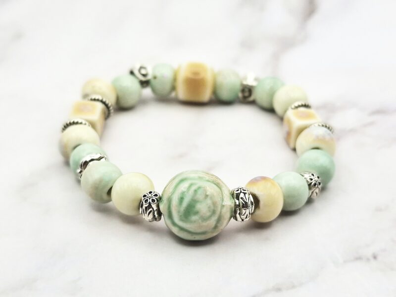 Pastel Bloom 1 Mei's Tibetan Pastel Bloom | armband | Keramiek Mei's Tibetan Pastel Bloom | armband | Keramiek