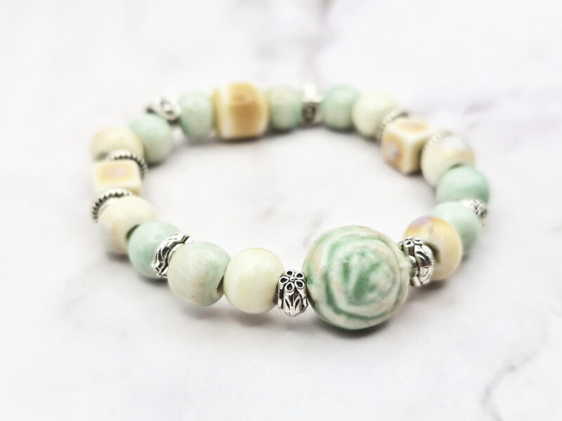 Pastel Bloom 3 Mei's Tibetan Pastel Bloom | armband | Keramiek Mei's Tibetan Pastel Bloom | armband | Keramiek - Afbeelding 3