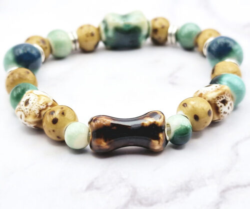 Wild Ceramic 4 Mei's Tibetan Wild Ceramic | armband | Keramiek Mei’s Tibetan Wild Ceramic armband van keramiek