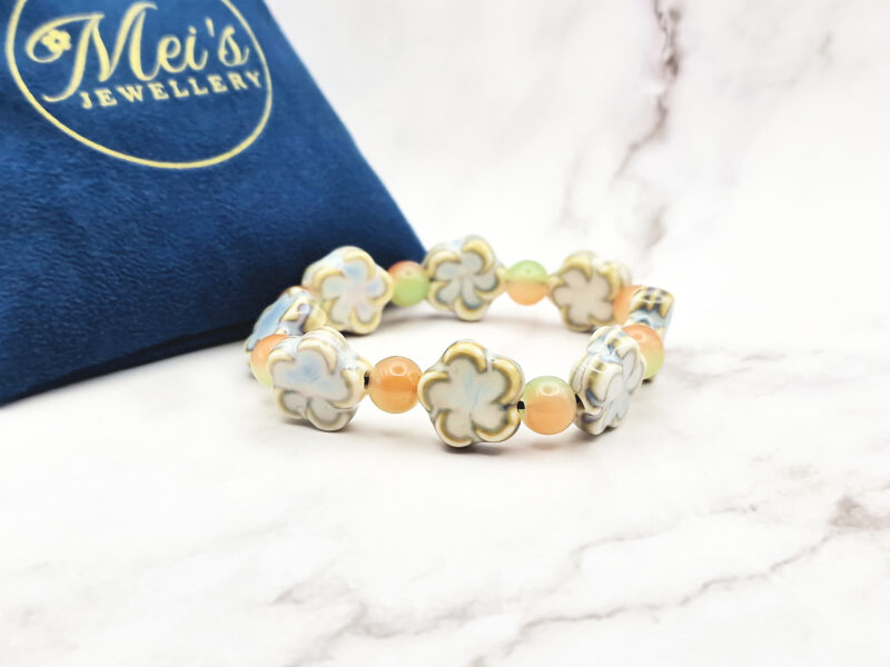 Aqua Blossom 5 Mei's Tibetan Aqua Blossom | armband | Keramiek Mei's Tibetan Aqua Blossom | armband | Keramiek - Afbeelding 5