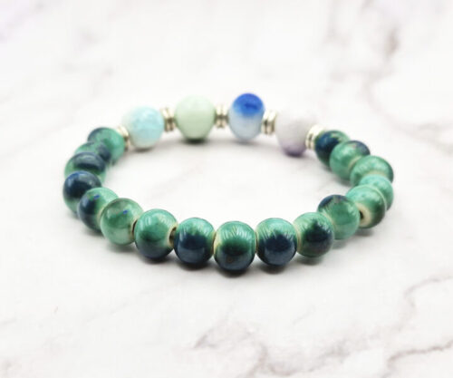 Mei's Tibetan Mystic Ocean keramische armband in groenblauwe tinten
