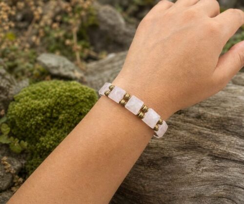 Alternative view of Mei's Tibetan Rose Heart | armband | Edelsteen