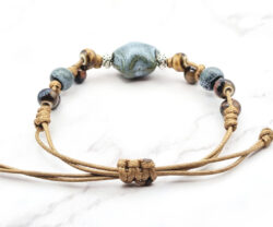 Stone Blossom 5 Mei's Tibetan Stone Blossom | armband | Keramiek Stone Blossom 5