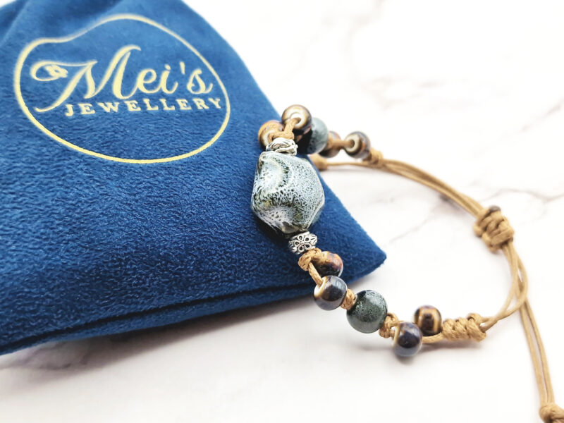 Stone Blossom 6 Mei's Tibetan Stone Blossom | armband | Keramiek Mei's Tibetan Stone Blossom | armband | Keramiek - Afbeelding 7