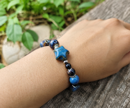 Alternative view of Mei's Tibetan Celestial Night | armband | Keramiek