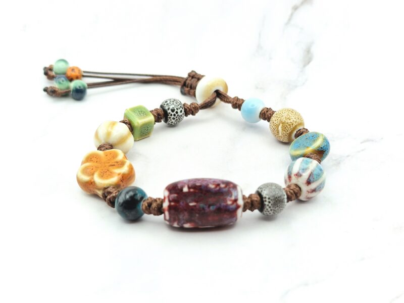 Autumn Bloom 1 Mei's Tibetan Autumn Bloom | armband | Keramiek Mei's Tibetan Autumn Bloom | armband | Keramiek
