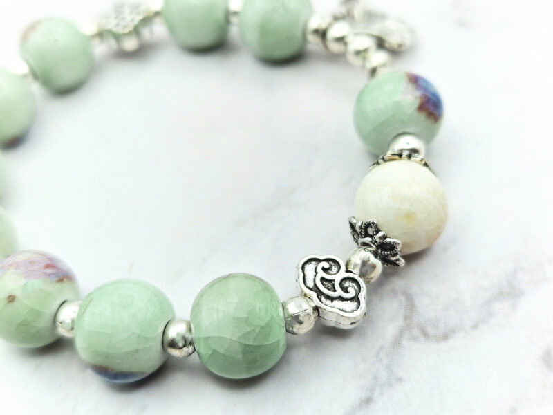 Misty Lotus 4 Mei's Tibetan Misty Lotus | armband | Keramiek Mei's Tibetan Misty Lotus | armband | Keramiek - Afbeelding 4